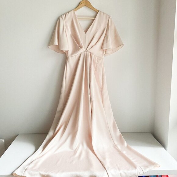 Lovers and Friends Blush Pink Empire Wiast Butterfly  Sleeve Front Slit Dress - Picture 1 of 11
